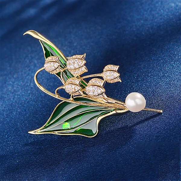 Cài Áo Nữ Meri Elegant Bellflower BR971 Màu Vàng/Xanh