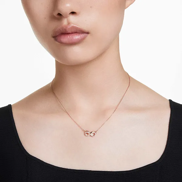 Dây Chuyền Nữ Swarovski Hyperbola Pendant Pavé, Infinity, White, Rose Gold-tone Plated 5684084 Màu Vàng Hồng