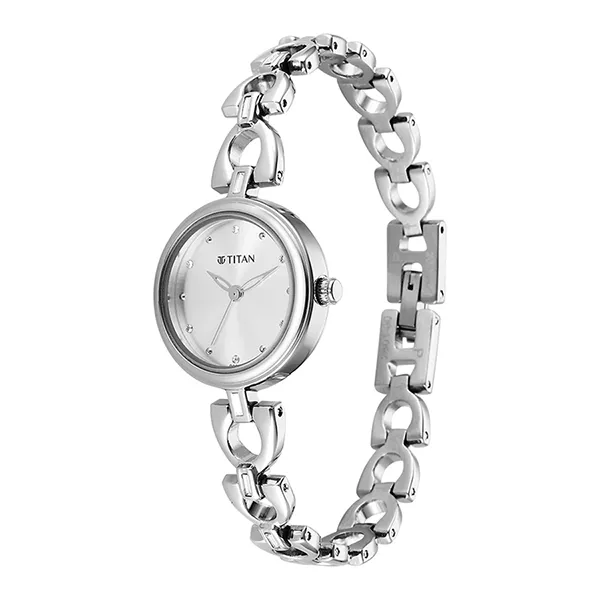 Đồng Hồ Nữ Titan Silver Dial Metal Strap Analog Watch For Women 2601SM01 Màu Bạc