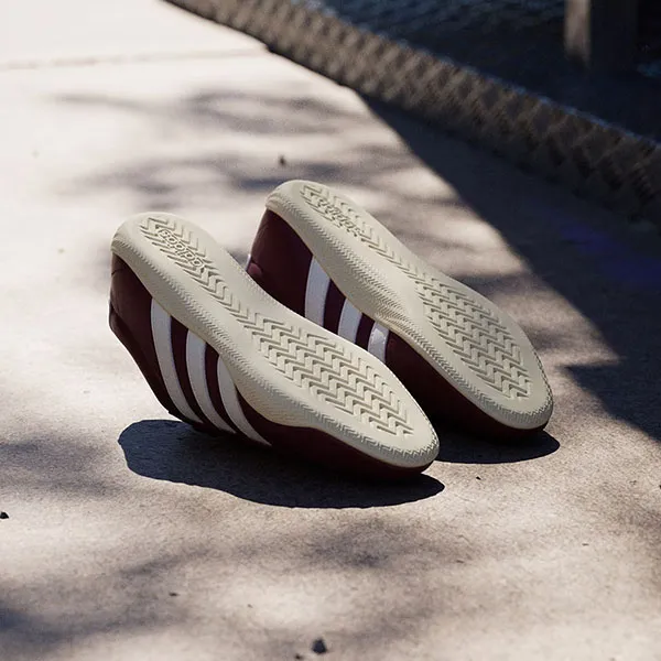 Giày Thể Thao Nữ Adidas Grand Court JQ7242 Màu Đỏ Mận Size 4 UK