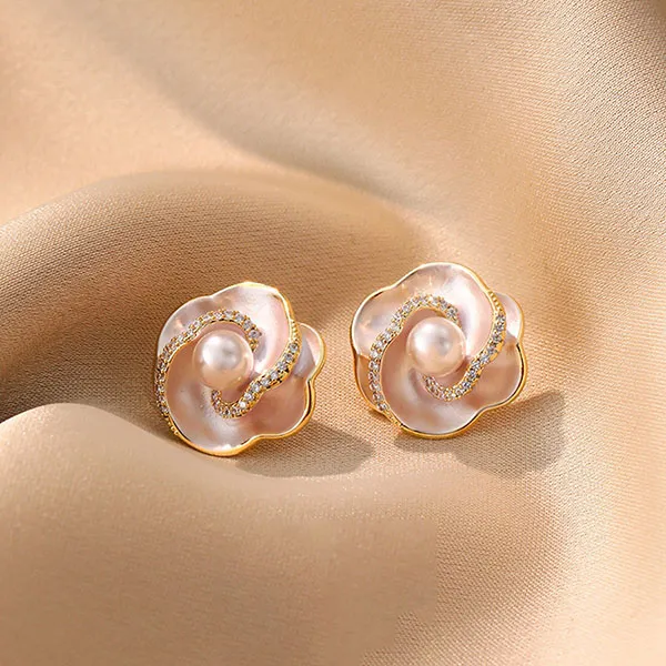 Khuyên Tai Nữ Jessica Pearl Artistic Bloom JE64 Màu Trắng Vàng