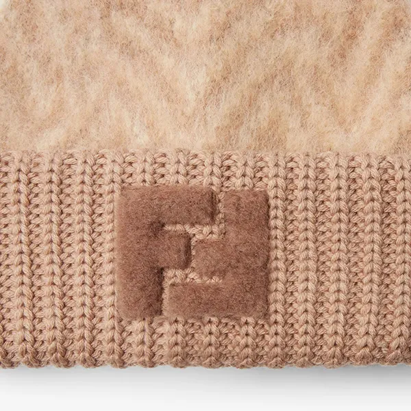 Mũ Len Fendi Chevron FF Beanie Màu Nâu