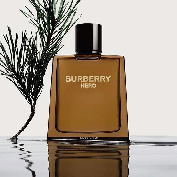 Nước Hoa Nam Burberry Hero Men Eau De Parfum Spray 150ml