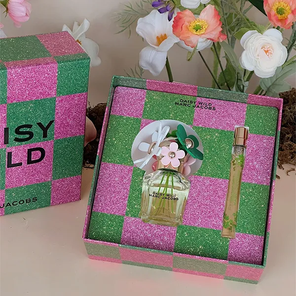 Set Nước Hoa Nữ Marc Jacobs Daisy Wild EDP Set 2 Món