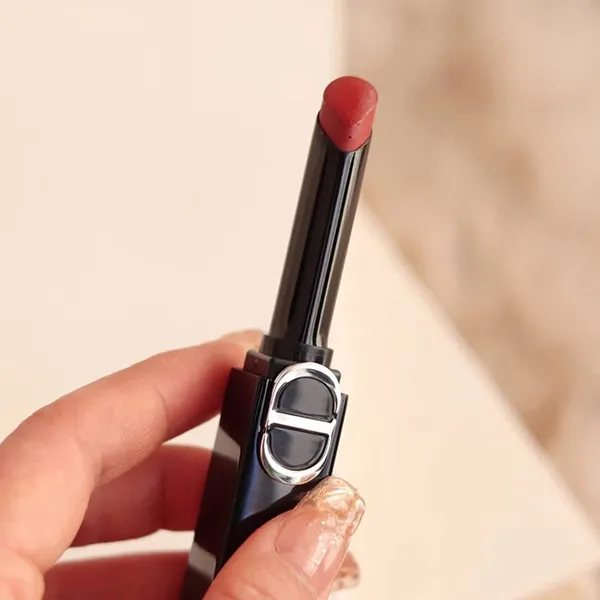 Son Lì Dior Rossetti Rouge On Stage Slim Lipstick 850 Red Fortune Màu Đỏ Cam Đất