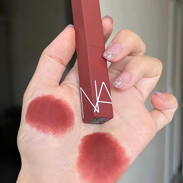 Son Môi Lì Nars Powermatte Lipstick 102 Killer Queen Màu Hồng Nâu
