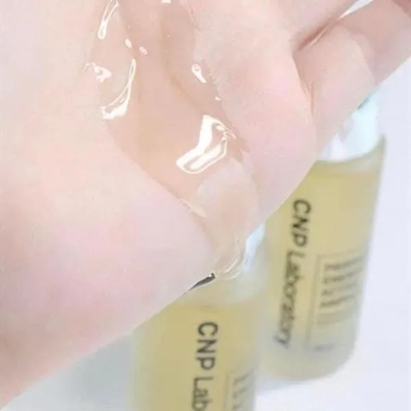 Tinh Chất Keo Ong Hỗ Trợ Phục Hồi Da CNP Laboratory Propolis Energy Active Ampule 10ml