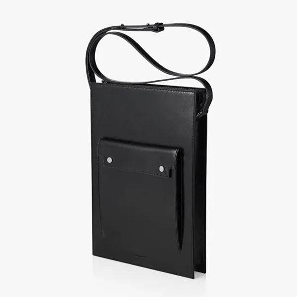 Túi Đeo Chéo Find Kapoor Korea Marc Flat Bag 24 Black Màu Đen