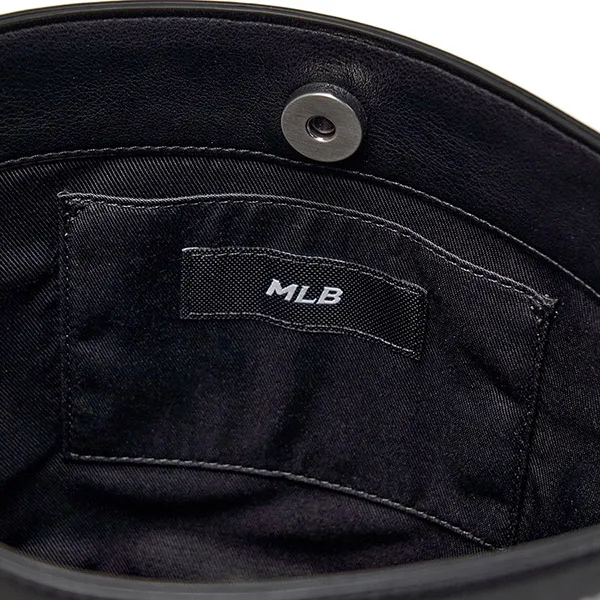 Túi Đeo Chéo Nữ MLB Classic Monogram Embossed Bucket Bag New York Yankees 3ABMME16N-50BKS Màu Đen