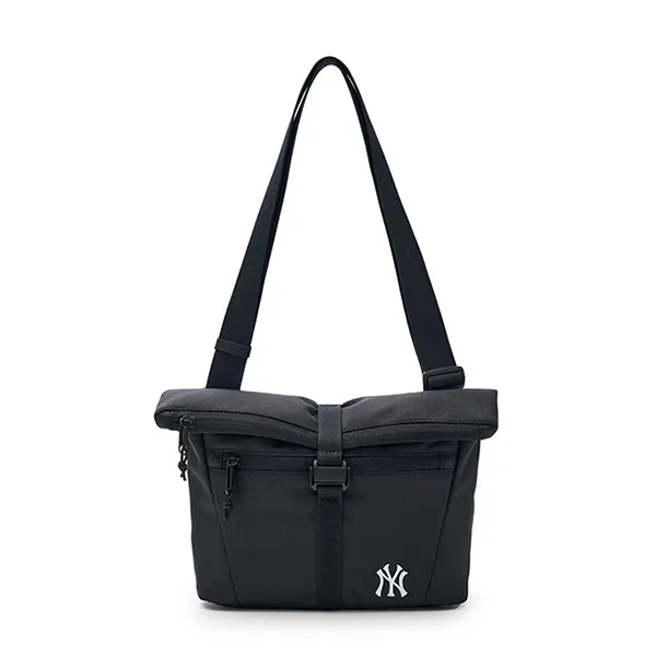 Túi Đeo Chéo MLB Korea Basic Golf Core Crossbody Bag New York Yankees 3ACRB025N-50BKS Màu Đen