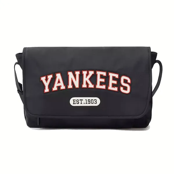 Túi Đeo Chéo MLB Varsity Nylon Messenger Bag New York Yankees 3ACRL014N-50BKS Màu Đen