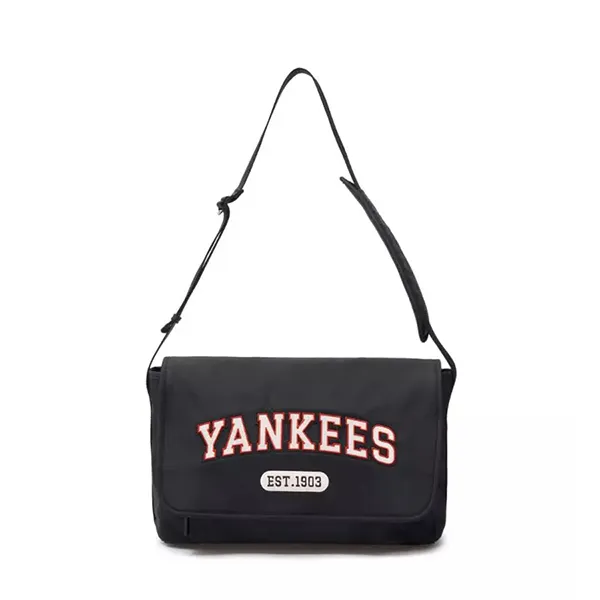 Túi Đeo Chéo MLB Varsity Nylon Messenger Bag New York Yankees 3ACRL014N-50BKS Màu Đen