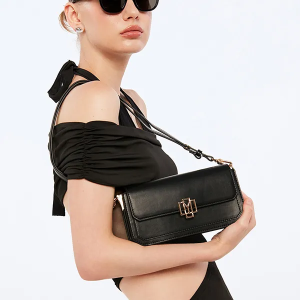 Túi Đeo Chéo Nữ Lyn Berlyn Crossbody Bag - Black L26CBWB006 Màu Đen