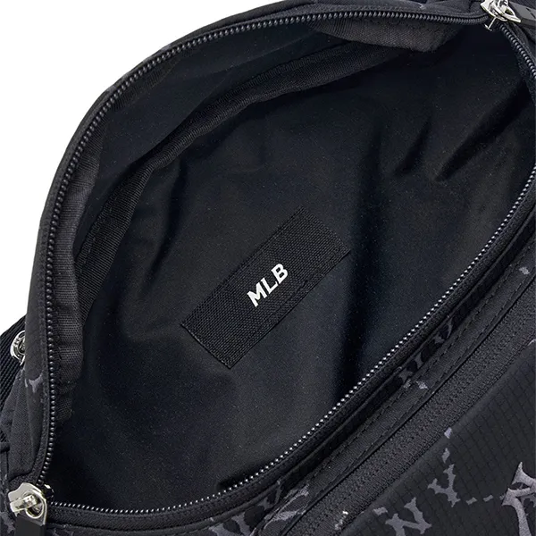 Túi Đeo Hông MLB Dia Mono Sportive Hip Sack New York Yankees Black 3AHSM035N-50BKS Màu Đen