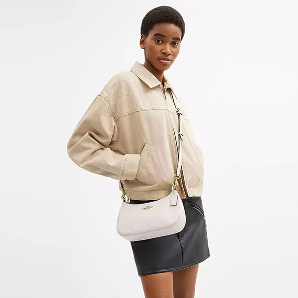 Túi Đeo Vai Nữ Coach Teri Shoulder Bag CV934 Màu Trắng