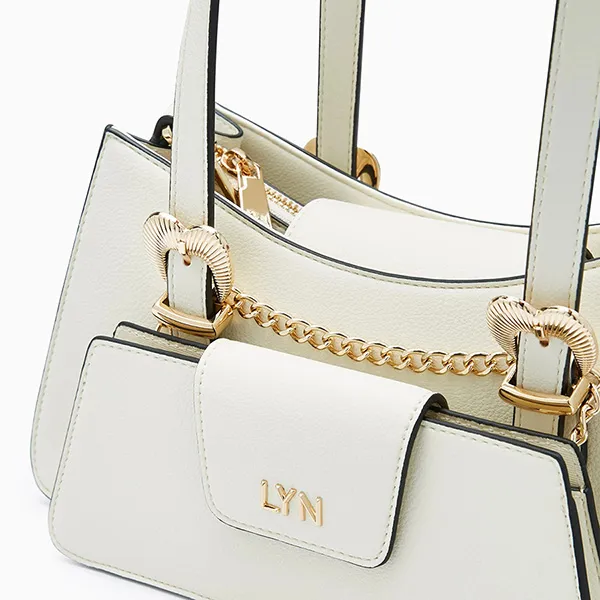 Túi Đeo Vai Nữ Lyn Safari Shoulder Bag L26CBWA102 Off-White Màu Trắng