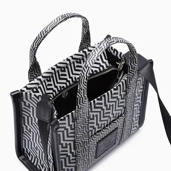 Túi Tote Nữ Lyn Rubik M Tote Bag - Black L26CBWA012 Màu Đen