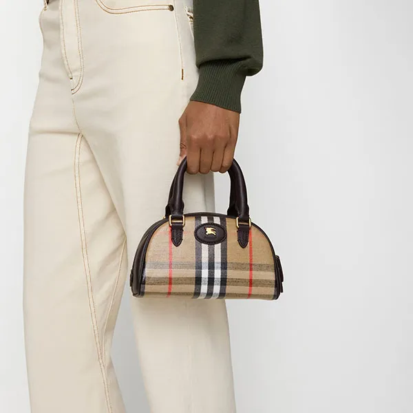 Túi Xách Tay Nữ Burberry BBR Mini Highlands Bowling Bag​ Màu Be