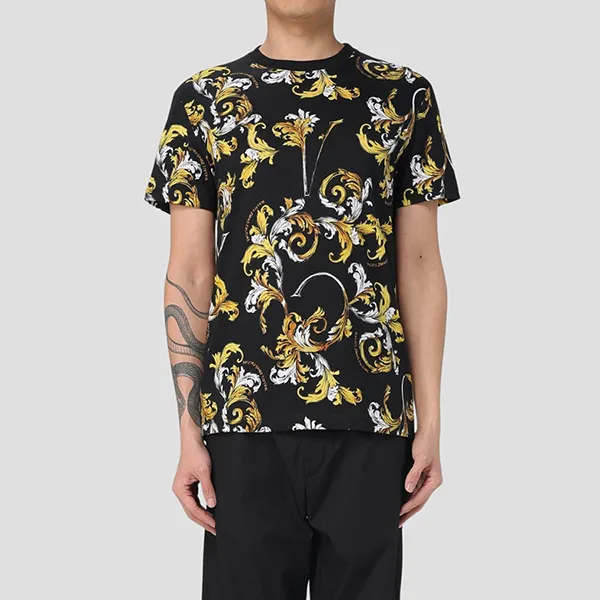 Áo Phông Nam Versace Jeans Couture Black With Baroque Printed 78GAH6S0 JS458 G89 Tshirt Màu Đen Size XS