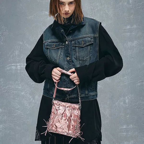 Balo Nữ Charles & Keith CNK Duo Metallic Grommet Chain-Handle - Aura Pink CK2-60782390 Màu Hồng