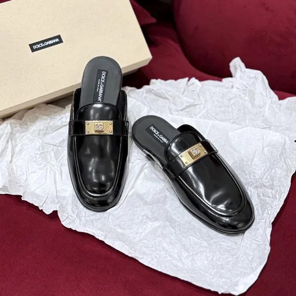 Giày Sục Nam Dolce & Gabbana D&G With Logo DG Plaque On The Front In Black A80438 AQ237 80999 Mules Màu Đen Size 6