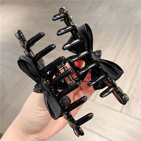 Kẹp Tóc Nữ Meri Elegant Fabric HC212-Đ Màu Đen