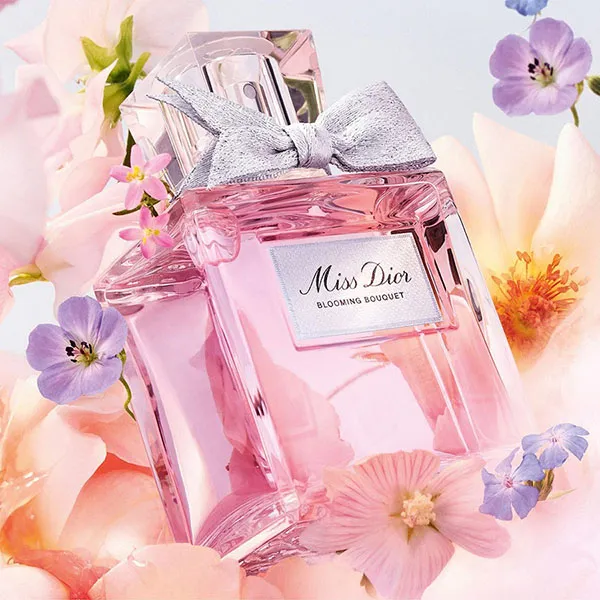 Nước Hoa Nữ Dior Miss Dior Blooming Bouquet Eau De Toilette 50ml Dịu Dàng, Tươi Mát