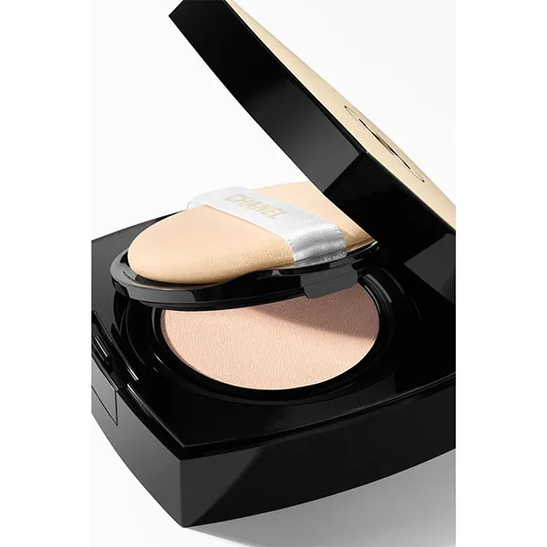 Phấn Nước Trang Điểm Chanel Healthy Glow Gel Touch Foundation SPF 40/PA+++ Tone BD01
