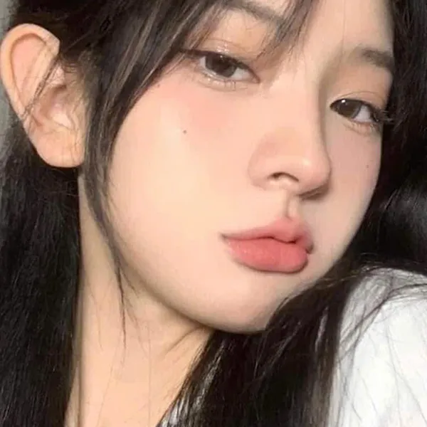 Son Kem Gucci Rouge À Lèvres Liquid Matte 114 Grace Cinnamon Màu Hồng Nâu