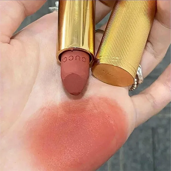 Son Lì Gucci Matte 312 Frances Fire Màu Cam Đất