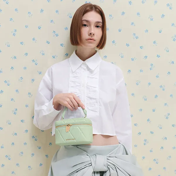 Túi Đeo Chéo Nữ Charles & Keith CNK Arwen Quilted Top Handle Vanity Bag CK2-80782534 Mint Green Màu Xanh Mint
