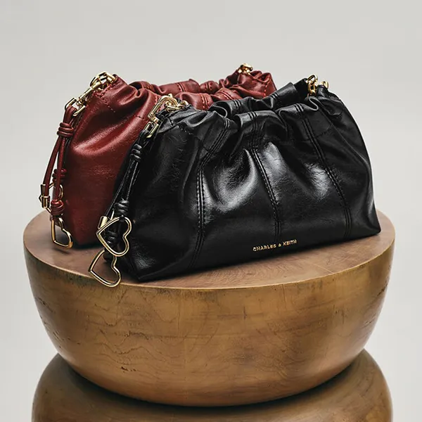 Túi Đeo Chéo Nữ Charles & Keith CNK Ciara Ruched Crossbody Bag CK2-80151612 Black Màu Đen