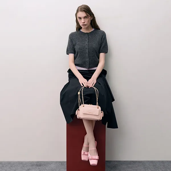 Túi Đeo Chéo Nữ Charles & Keith CNK Duo Quilted Crossbody Bag CK2-80671832 Soft Pink Màu Hồng