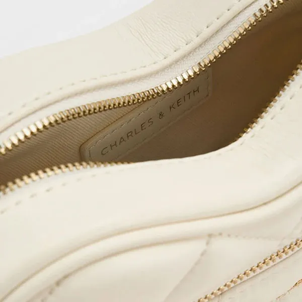 Túi Đeo Chéo Nữ Charles & Keith CNK Paffuto Quilted Heart Crossbody Bag CK2-80151641 Cream Màu Trắng Kem