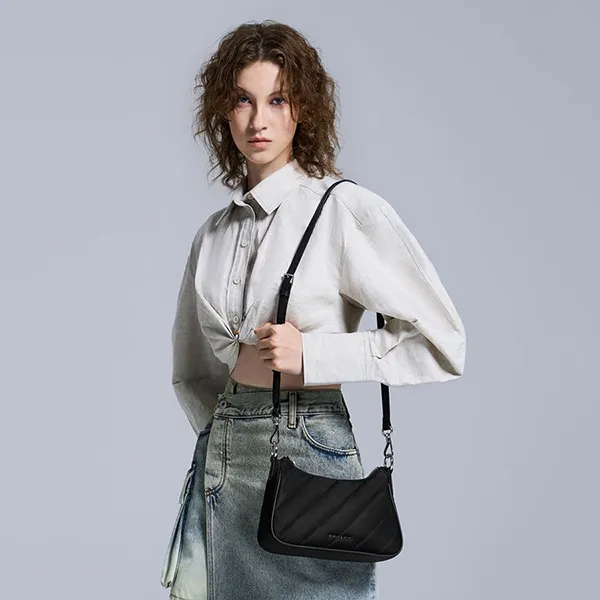 Túi Đeo Chéo Nữ Charles & Keith CNK Philomena Chain-Strap Crossbody Bag CK2-80151347-1 Noir Màu Đen