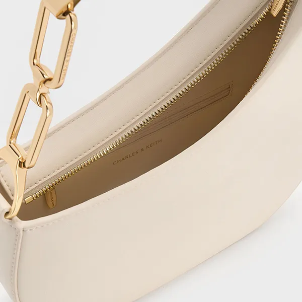 Túi Đeo Vai Nữ Charles & Keith CNK Agatha Chain-Accent Shoulder Bag - Cream CK2-20160188 Màu Trắng Kem