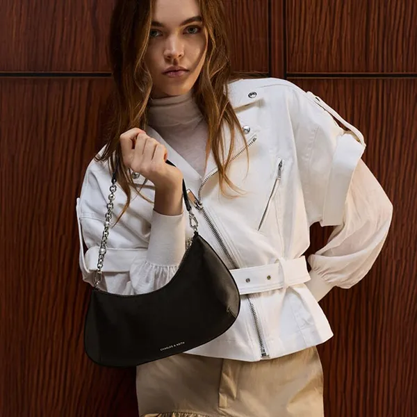 Túi Đeo Vai Nữ Charles & Keith CNK Dion Satin Chain-Handle Asymmetric Shoulder Bag - Noir CK2-20782764-1_NOIR Màu Đen
