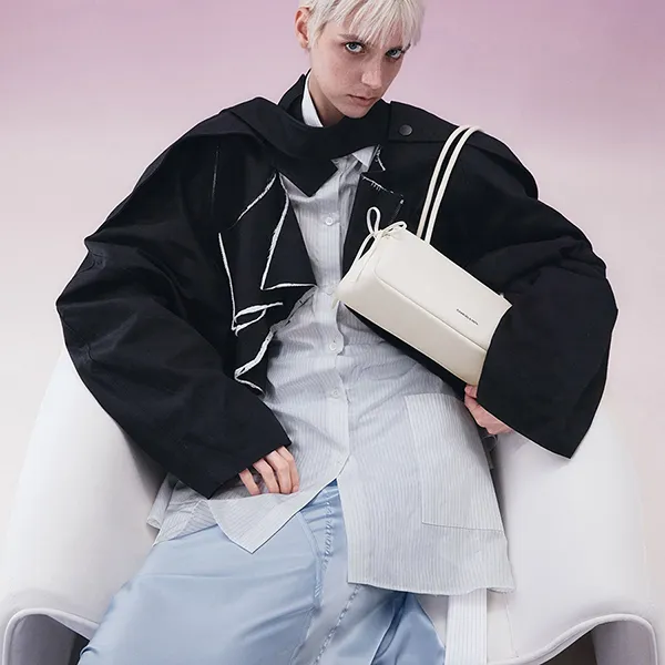 Túi Đeo Vai Nữ Charles & Keith CNK Hazel Bow Elongated Trapeze Shoulder Bag - Meringue White CK2-20160193 Màu Trắng