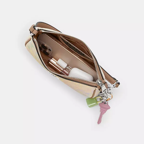 Túi Đeo Vai Nữ Coach Nolita 19 In Rainbow Signature Canvas Phối Màu