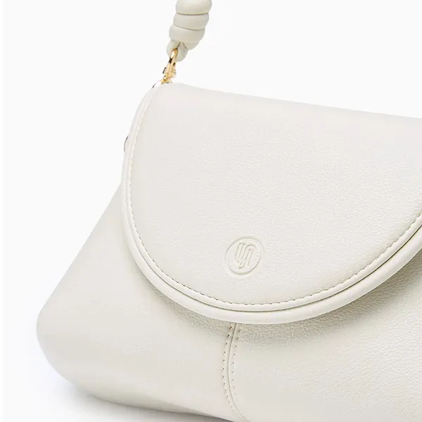 Túi Đeo Vai Nữ Lyn Pillow Flap Shoulder Bag L25FBWC007 Ivory Màu Trắng