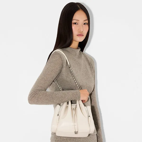 Túi Đeo Vai Nữ Pedro Drawstring Bucket Bag PW2-15060016 Chalk Màu Kem