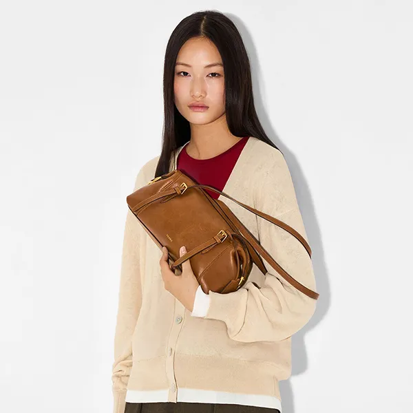 Túi Đeo Vai Nữ Pedro Hitch Bowling Bag PW2-65210013 Cognac Màu Nâu