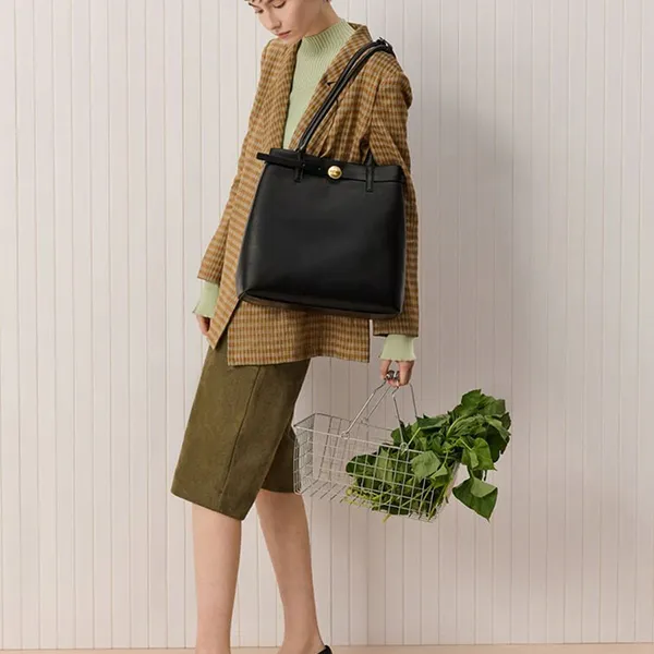 Túi Tote Nữ Charles & Keith CNK Behn Belted Rectangular Bag Black CK2-30271710 Màu Đen