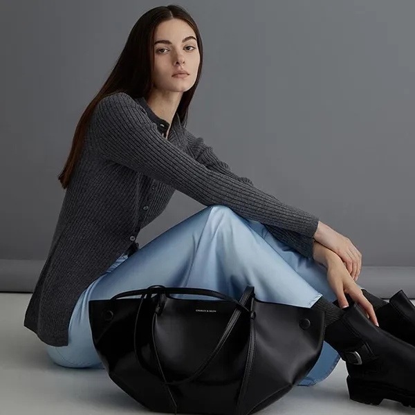 Túi Tote Nữ Charles & Keith CNK Calla Noir Bag CK2-30671662 Màu Đen