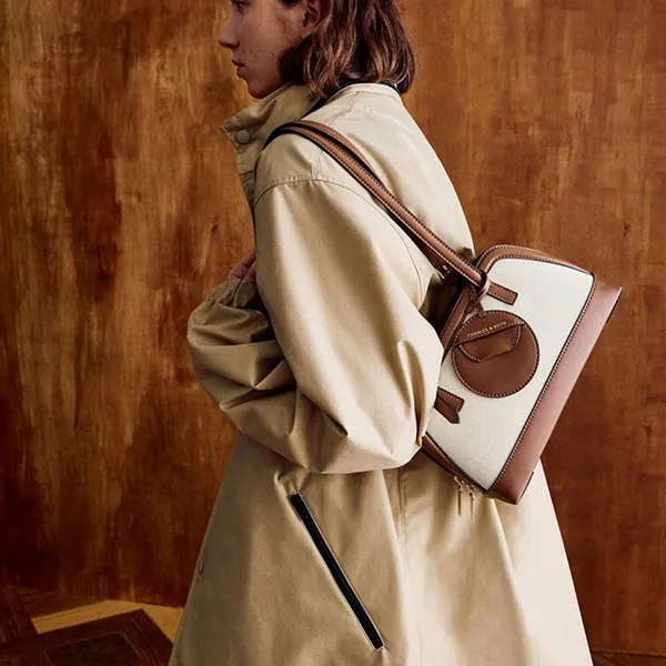 Túi Tote Nữ Charles & Keith CNK Enola Canvas Two-Tone Trapezoid Shoulder Bag Chocolate CK2-30782521-1 Màu Be Nâu