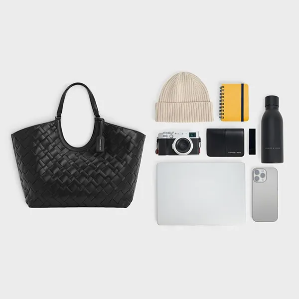 Túi Tote Nữ Charles & Keith CNK Ivette Woven Trapezoid Bag Noir CK2-30701583 Màu Đen