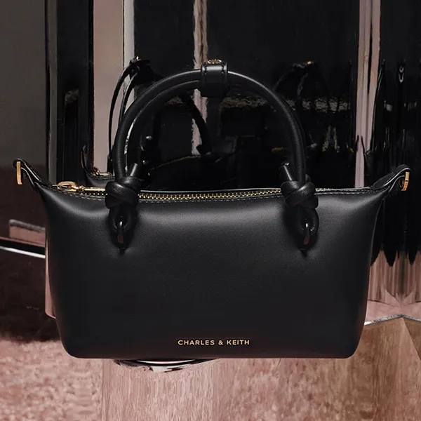 Túi Tote Nữ Charles & Keith CNK Sammie Rectangular Bag Black CK2-30271635 Màu Đen