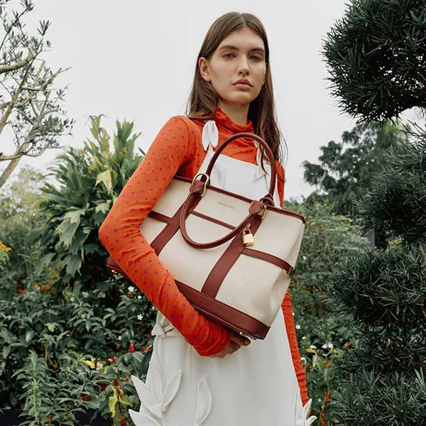 Túi Tote Nữ Charles & Keith CNK Scottie Canvas Bag Brick CK2-30840655-1 Màu Be Nâu