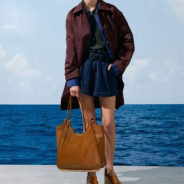 Túi Tote Nữ Charles & Keith CNK Sianna Crinkle-Effect Slouchy Chocolate CK2-30782457 Màu Nâu