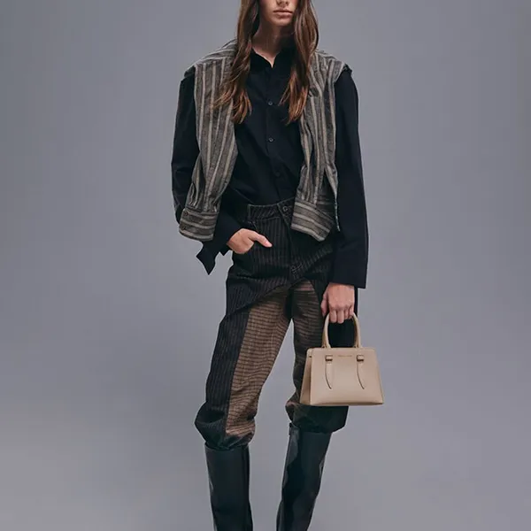 Túi Xách Tay Nữ Charles & Keith CNK Allyn Trapezoid Handbag Grayish Brown CK2-30782733 Màu Nâu Xám